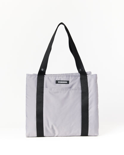 NH x MAGIC HOUSE . DOG MAT BAG